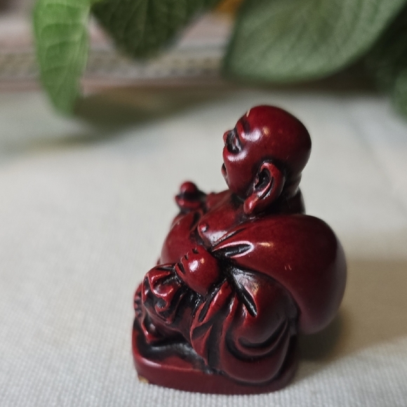 Red Laughing Buddha Figurine - Picture 4 of 7